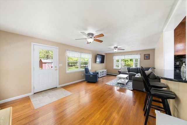 5 Stanley Road, Medway, MA 02053