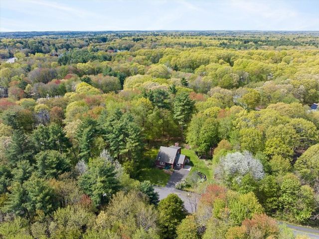 5 Stanley Road, Medway, MA 02053