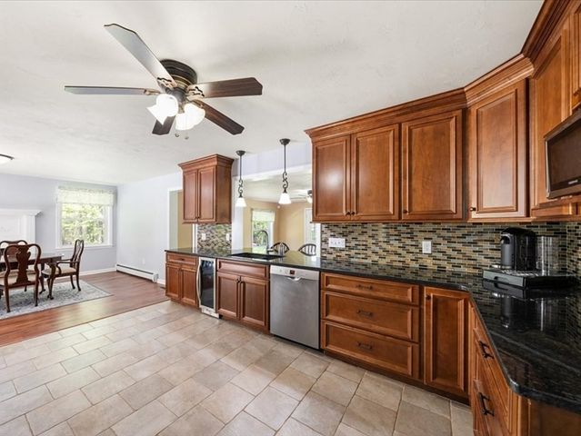 5 Stanley Road, Medway, MA 02053