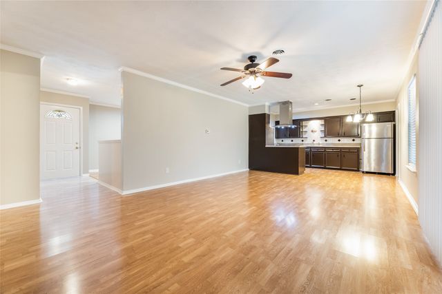 509 Nesbit Drive, Garland, TX 75041