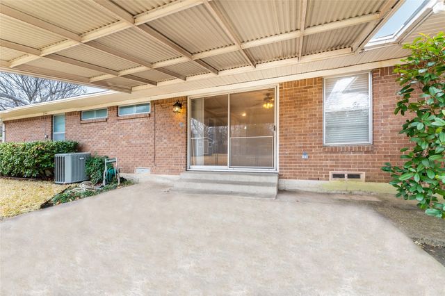 509 Nesbit Drive, Garland, TX 75041