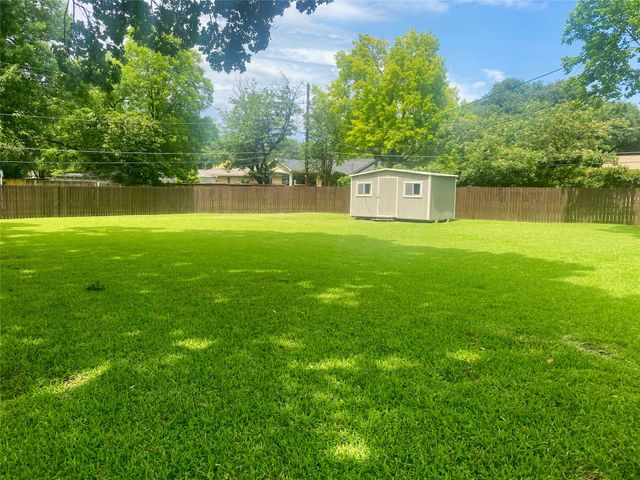 509 Nesbit Drive, Garland, TX 75041