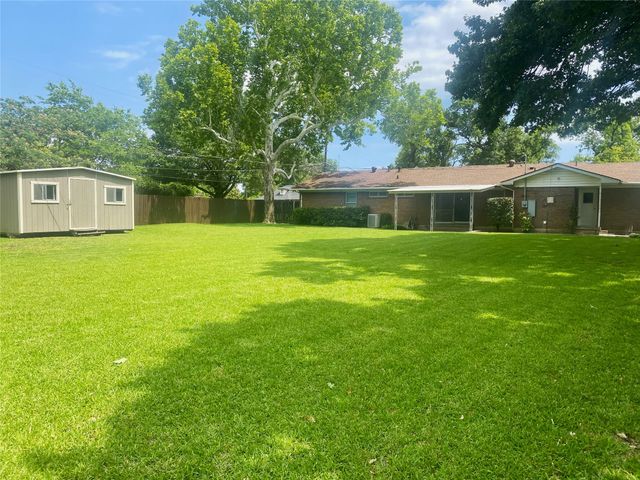 509 Nesbit Drive, Garland, TX 75041