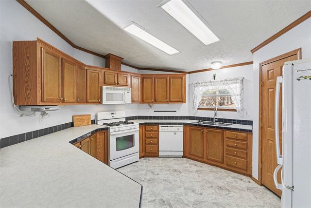4827 W Paradise Road, Battle Creek, MI 49015