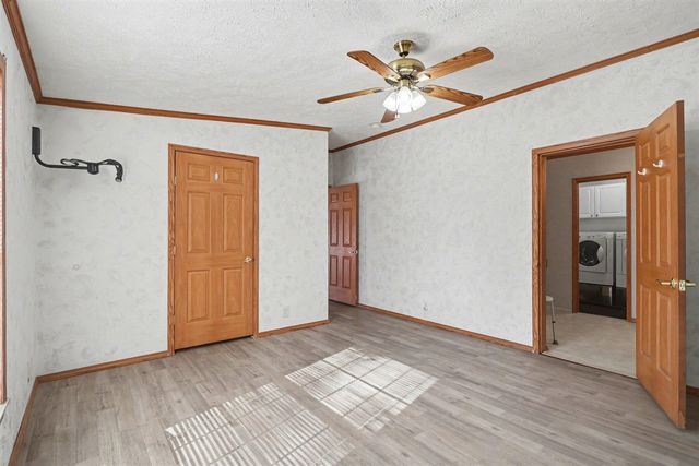 4827 W Paradise Road, Battle Creek, MI 49015