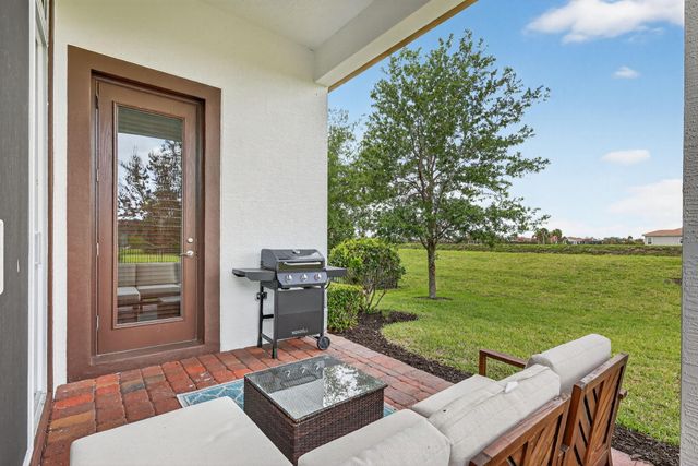 21852 SW Tivolo Way, Port St. Lucie, Port St Lucie, FL 34986