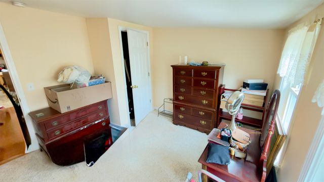 10 Cote Circle, Raymond, NH 03077