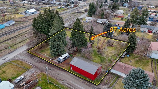 5405 N Powell Rd, Newman Lake, WA 99025