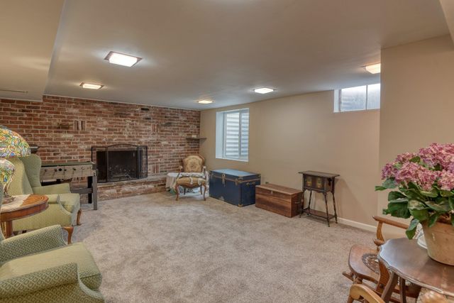 5405 N Powell Rd, Newman Lake, WA 99025