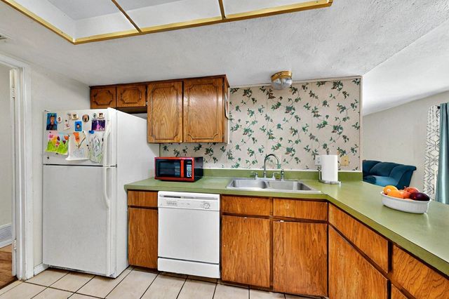 3714 Burning Tree Lane, Garland, TX 75042