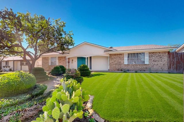 3714 Burning Tree Lane, Garland, TX 75042