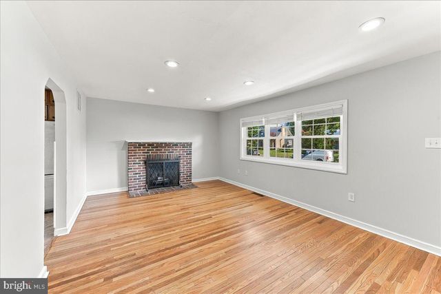 388 W ANDERSON AVE, Phoenixville, PA 19460