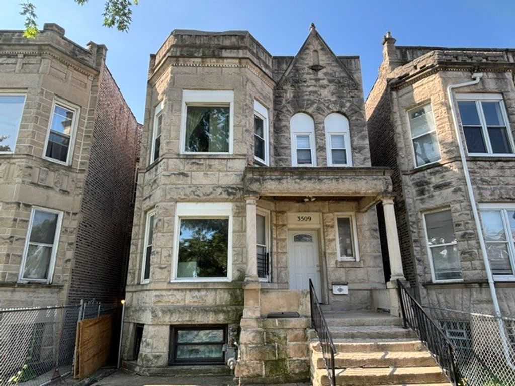 3509 W Lexington Street, Chicago, IL 60624