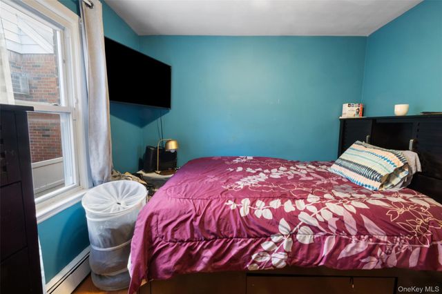 13918 249th Street, Rosedale, NY 11422