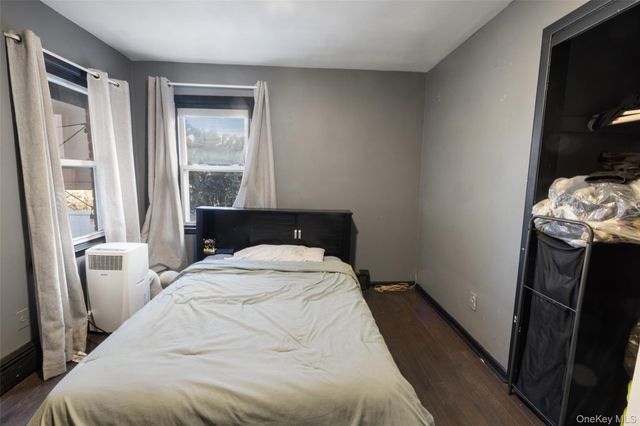 13918 249th Street, Rosedale, NY 11422