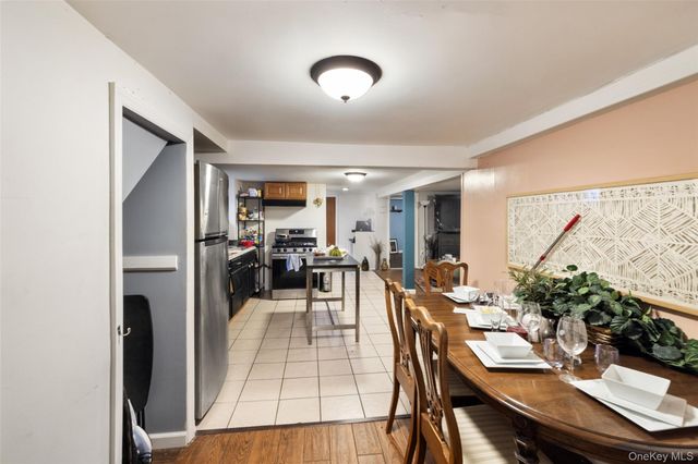 13918 249th Street, Rosedale, NY 11422