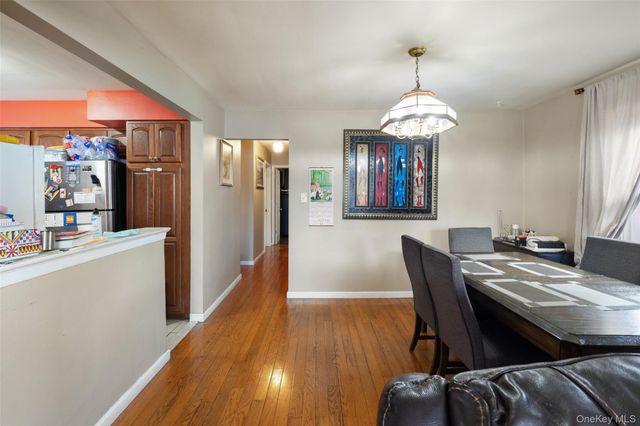 13918 249th Street, Rosedale, NY 11422