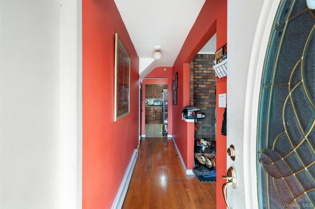 13918 249th Street, Rosedale, NY 11422