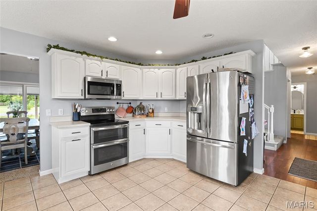235 Baneberry Drive, Highland, IL 62249