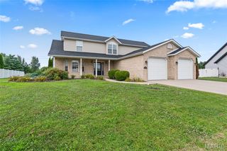 235 Baneberry Drive, Highland, IL 62249