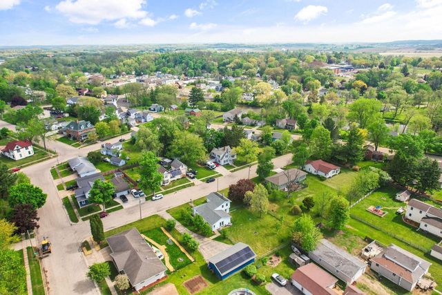 206 W State Street, Albany, WI 53502