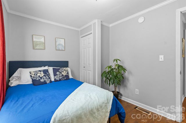 544 W Mclelland Avenue, Mooresville, NC 28115