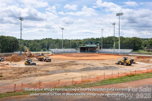 544 W Mclelland Avenue, Mooresville, NC 28115