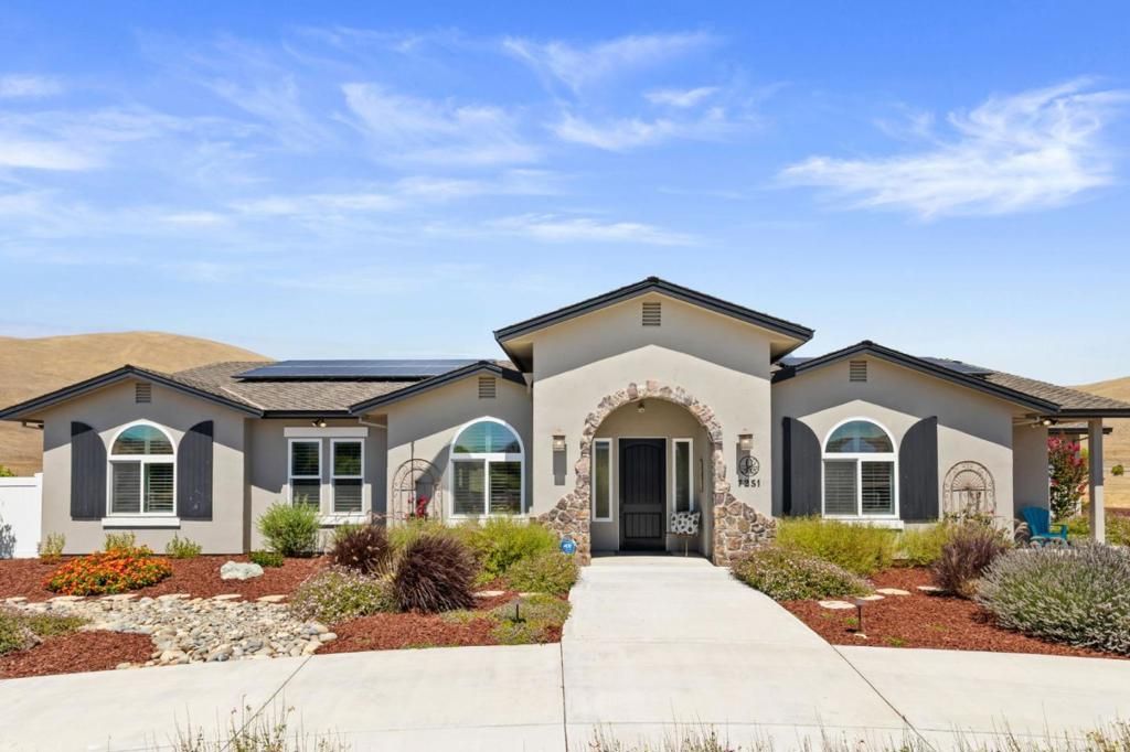 7251 Diablo Hills Road, Tres Pinos, CA 95075