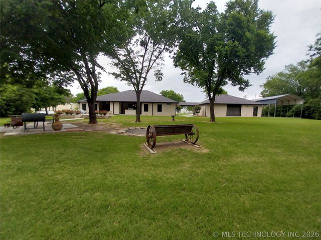 15670 E Newton Street, Catoosa, OK 74116