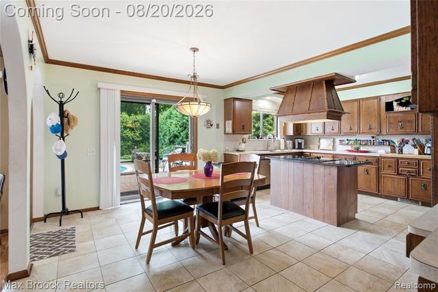 53214 Bancroft Drive, Utica, MI 48316