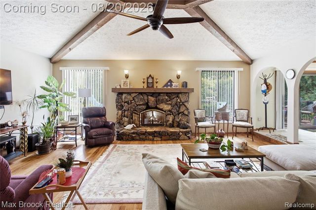 53214 Bancroft Drive, Utica, MI 48316