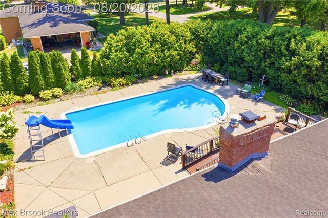 53214 Bancroft Drive, Utica, MI 48316