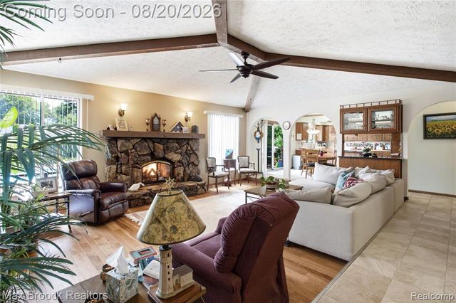 53214 Bancroft Drive, Utica, MI 48316