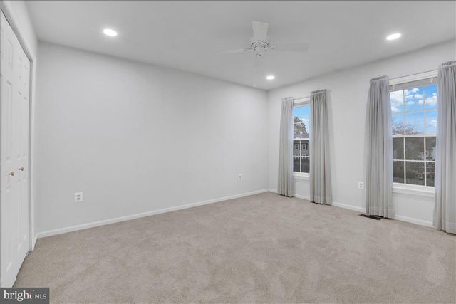 12451 PLOWMAN, Herndon, VA 20170