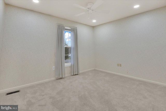 12451 PLOWMAN, Herndon, VA 20170