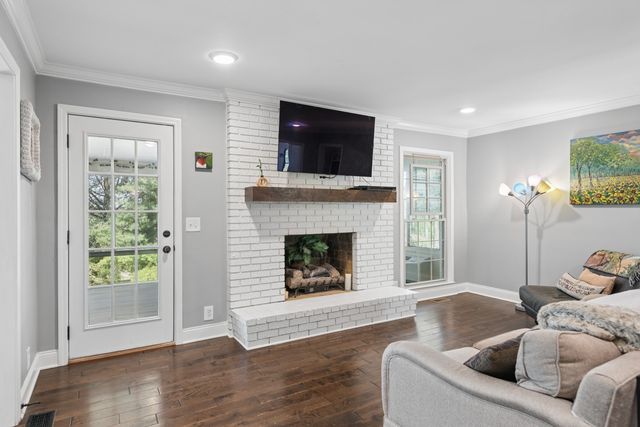 2221 Castlewood Dr, Franklin, TN 37064