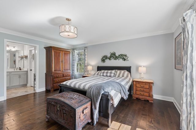 2221 Castlewood Dr, Franklin, TN 37064