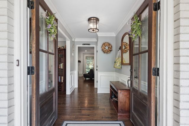 2221 Castlewood Dr, Franklin, TN 37064