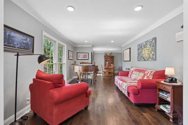 2221 Castlewood Dr, Franklin, TN 37064