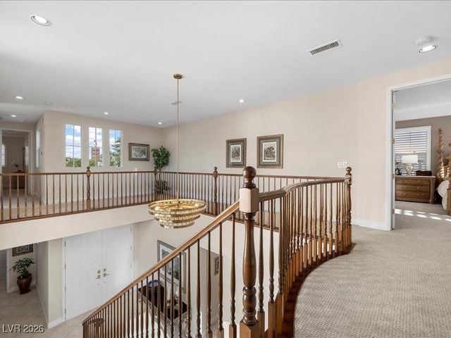 2933 Red Springs Drive, Las Vegas, NV 89135