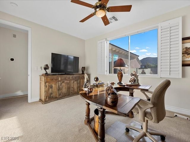 2933 Red Springs Drive, Las Vegas, NV 89135