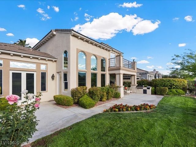 2933 Red Springs Drive, Las Vegas, NV 89135