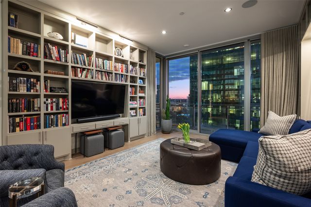 2900 Mckinnon Street 1103, Dallas, TX 75201