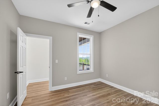 409 Huntington Woods Street 65, Lenoir, NC 28645
