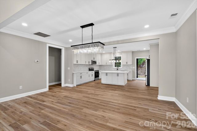 409 Huntington Woods Street 65, Lenoir, NC 28645