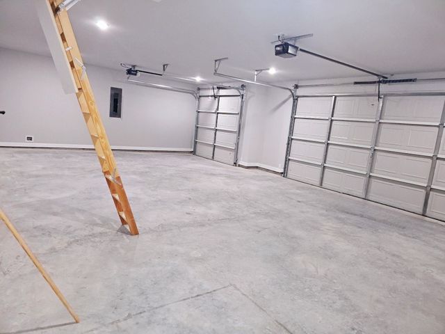 20 Lazy Springs, Trinity, TX 75862