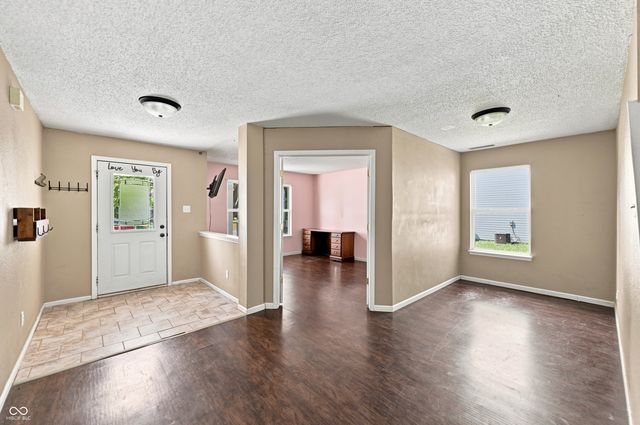 19185 Calico Aster Drive, Noblesville, IN 46062
