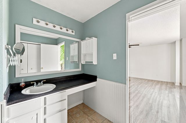 19185 Calico Aster Drive, Noblesville, IN 46062