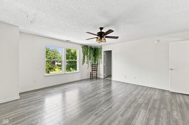 19185 Calico Aster Drive, Noblesville, IN 46062