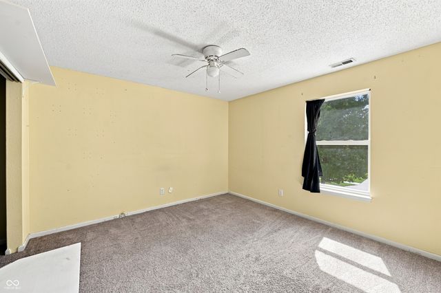 19185 Calico Aster Drive, Noblesville, IN 46062
